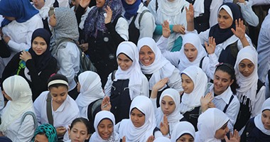 إصابة تلميذتين بمدرسة بالشرقية بسبب التسابق على الصفوف الأولى بالفصل