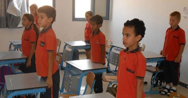 بالصور.. انتظام الدراسة فى مدارس مدينة دهب