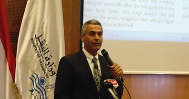 وزير النقل: القيادة السياسية طالبت الحكومة الجديدة بالاهتمام بالنقل البحرى