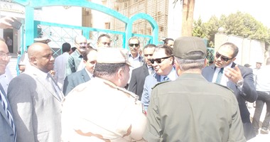 وزارة الصحة تطور 124 مستشفى بـ 6 مليارات جنيه لتطبيق التأمين الصحى.. رئيس قطاع الطب العلاجى: إنشاء مستشفى طوارئ بكل محافظة.. وتحويل مستشفيات التكامل لوحدات نوعية وتخصصية.. والحديث عن الخصخصة كلام فارغ