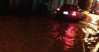 بالصور.. رياح شديدة وهطول أمطار غزيرة على "رشيد" بالبحيرة