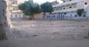 صحافة المواطن.. مدرسة ثانوية بمركز طما فى سوهاج بدون أسوار