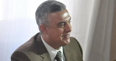 "صحة الإسكندرية" تكرم مدير الطب الوقائى لبلوغه سن التقاعد