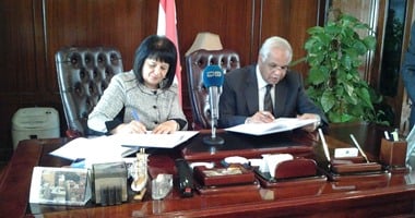 محافظ القاهرة بعد توقيع بروتوكول مع التطوير الحضرى: أنا والوزيرة خادمان للصغير قبل الكبير