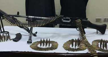 السجن المشدد 3 سنوات لعامل بتهمة حيازة رشاش جرينوف وبندقية آلية بقنا