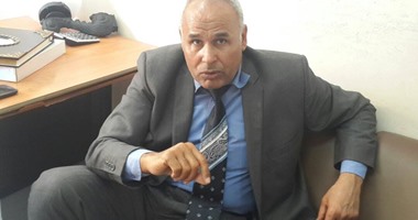 شاطئ الرواق على ساحل شمال سيناء يبدأ استقبال المصيفين