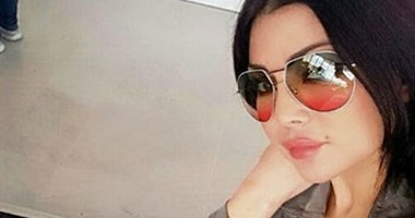 هيفاء وهبى ترد على أحد معجبيها: "الله يخليلى محبينى"