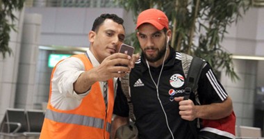 بعثة المنتخب تصل القاهرة بعد خماسية تشاد