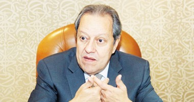 منير عبد النور: ثورة يناير قامت لعدم توزيع النمو الاقتصادى على الفقراء