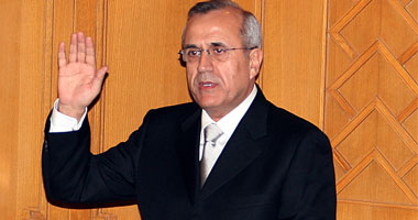 سليمان يدعو إلى دبلوماسية مع سوريا