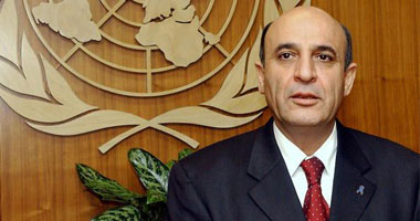 موفاز يطالب نتنياهو باجتماع عاجل لبحث مسألة ضرب إيران