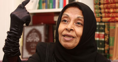 "عيوب السيدات فى الحياة الزوجية" فى "أبيض وأسود"