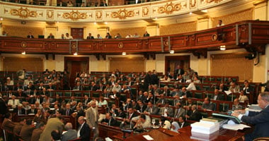 عمال حليج الغربية يهددون بالاعتصام أمام مجلس الشعب 