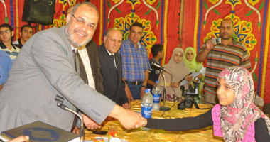بالصور.. محافظ كفر الشيخ يكرم حفظة القرآن الكريم
