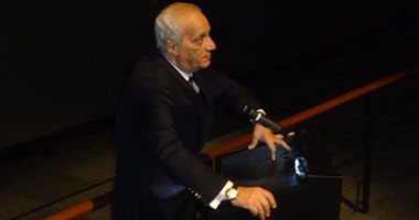 وزير الآثار يرحب بمطالب العاملين ويعدهم بتنفيذها