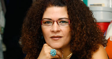 فاطمة ناعوت تنفي إساءتها من جديد للإسلام في تغريدة على"تويتر"