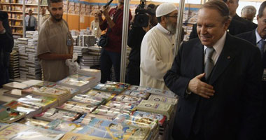 الجزائر تمنع عرض 17 ألف كتاب يسىء للعقيدة 