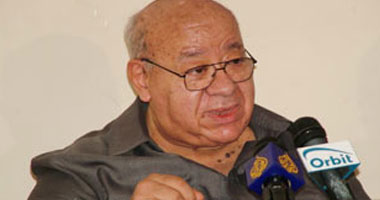 إبراهيم يسرى يطالب بتفعيل دستور 71 دون تعديلات