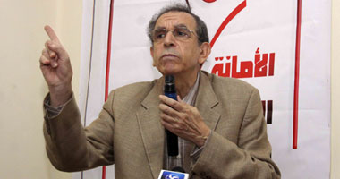 حسام عيسى: الاعتصام بالتحرير هو الحل لمنع الاستفتاء على الدستور