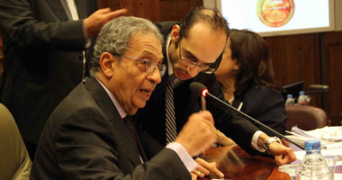 موسى يبحث مع ممثلى النيابة أزمة مواد السلطة القضائية