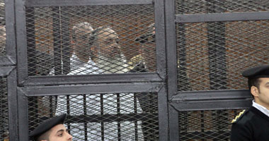 دفاع أبو إسماعيل للمحكمة: راعوا ظروفه.. و"حازم" منفعلا: معنديش ظروف