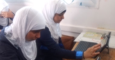 لطلاب الثانوية.. تعرف على أخر تطورات منظومة التابلت × 10 معلومات
