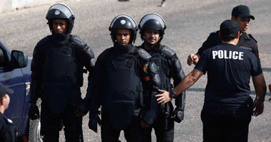 تواجد أمنى مكثف أمام الأهلى لتأمين الحفل