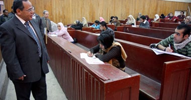  غششنى شكراً .. آخر صيحة فى امتحانات الجامعة 