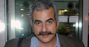 عصام شلتوت يكتب: أبو مازن مصرى فى الدوحة يسأل: وبعدين يعنى.. ومجدى يرد: هانفضل كده؟!