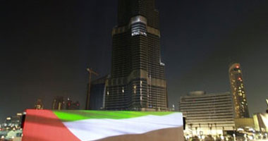 بالفيديو.. افتتاح أسطورى لبرج دبى