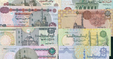 الجنيه يواصل انخفاضه أمام الدولار لليوم الثانى