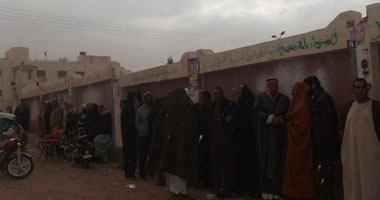 تجاوزات فى توجيه الناخبين بنجع حمادى