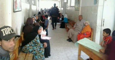 أم تطالب بإجراء جراحة زرع قوقعة لابنتها 4 سنوات بالمنوفية.. والتأمين الصحى يستجيب