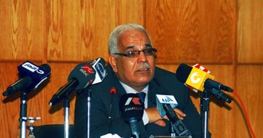 رئيس المترو: حولنا قطارات الخط الأول خوفا على أرواح الركاب