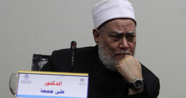 علماء الأزهر يردون على إنكار عذاب القبر.. على جمعة: وجب الإيمان بثبوته بلا تأويل.. وعميد أصول الدين: لا يجوز لمسلم يؤمن بالله واليوم الآخر أن ينكره.. وأستاذ عقيدة: أُثبت بنصوص قطعية