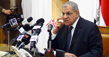 "محلب": المصريون قادرون على بناء المستقبل.. ولاعودة للوراء