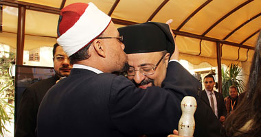 وكيل وزارة الأوقاف بدمياط: ربنا فرض علينا تهنئة الأقباط فى أعيادهم