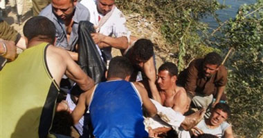 انتشال آخر جثث ضحايا حادث أتوبيس مغاغة