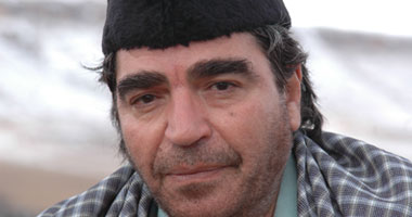 محمود الجندى يبكى وهو يتحدث عن "عكاشة"