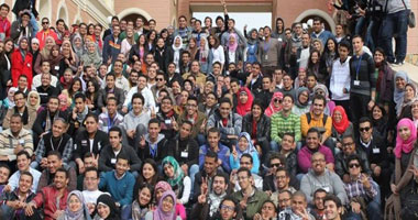 لو كنت فى جامعة خاصة أو حكومية حتلاقى عندك " Enactus "