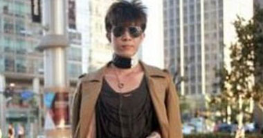 بالصور.. رجال الصين يفضلون الملابس النسائية