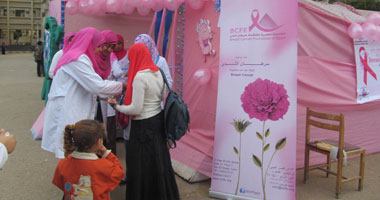 كلية الطب تتحدى سرطان الثدى