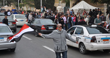 الدعوة السلفية بالجيزة تدعو السلفيين للاحتشاد أمام الاتحادية