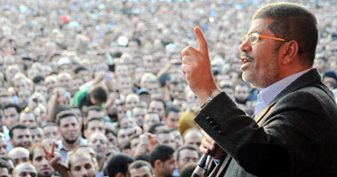 رئيس القضاء الأعلى يعد أعضاء النيابة بعرض مطالبهم على الرئيس مرسى