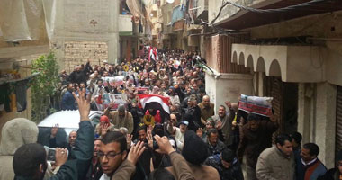 مسيرة للإخوان بقرية الكوادى بالمنوفية للتنديد بالدستور الجديد