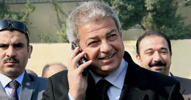 وزير الشباب والرياضة يدعم الزمالك بـ200 ألف جنيه