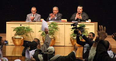 وزير الزراعة: خارطة الطريق التى وضعها السيسى أعادت مصر لقلب العروبة
