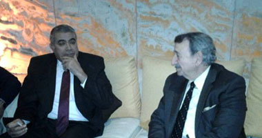 محافظ الإسكندرية يلتقى الدكتور مصطفى السيد وعمرو موسى