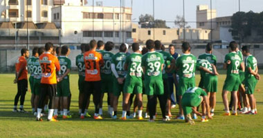 المصرى يجهز غرف معيشة اللاعبين بقرية الكنارى