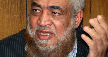 رحل رائد مسيرة الندم وقائد الدم.. كرم زهدى شارك فى اغتيال السادات وقاد اقتحام مديرية أمن أسيوط 1981.. خطط لتحالف الجماعات المسلحة ثم اعتذر وأطلق دعوة نبذ العنف.. وفريق يراه بطلا وآخر لا يغفر له جريمة الإرهاب